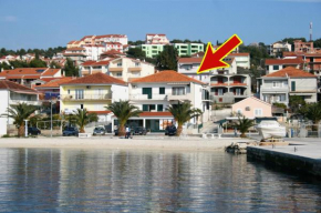  Apartments by the sea Okrug Gornji, Ciovo - 6067  Трогир